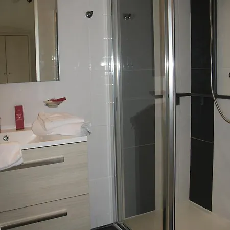 Hotel Costeur Solviane Saint-Raphael (Var)
